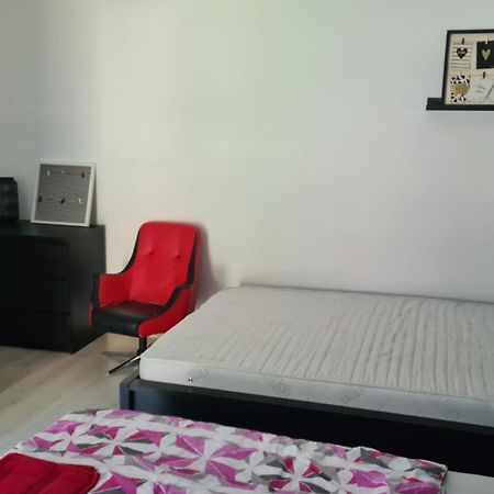 Appartamento Zorka Apartman Keszthely Esterno foto