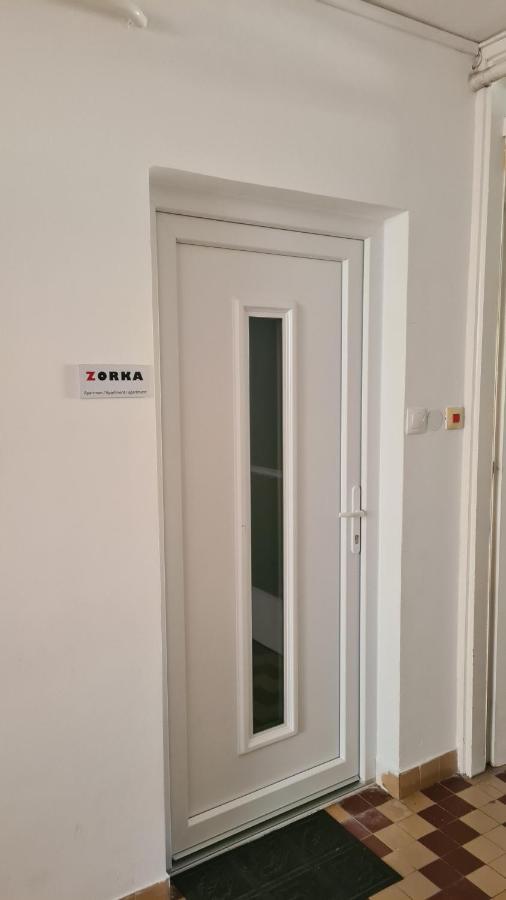 Appartamento Zorka Apartman Keszthely Esterno foto