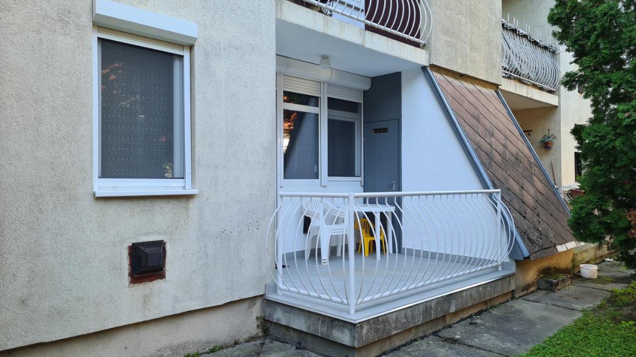 Appartamento Zorka Apartman Keszthely Esterno foto