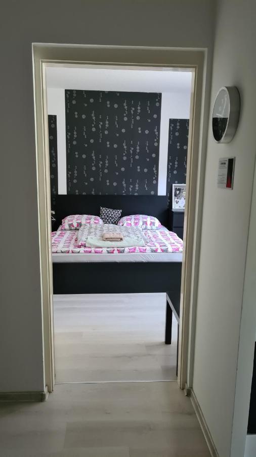 Appartamento Zorka Apartman Keszthely Esterno foto