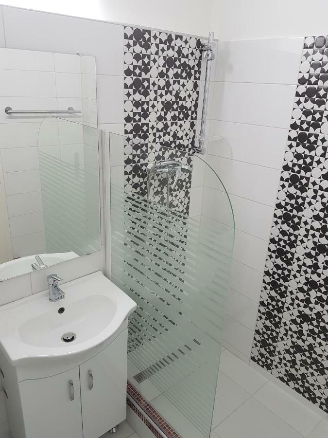 Appartamento Zorka Apartman Keszthely Esterno foto