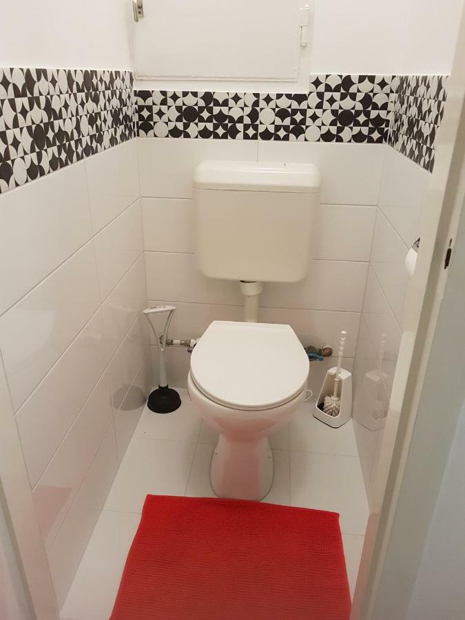 Appartamento Zorka Apartman Keszthely Esterno foto
